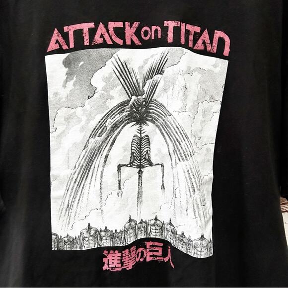 ATTACK ON TITAN Men’s T Shirt Sz XL - Picture 2 of 4